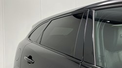 2021 (21) JAGUAR F-PACE 2.0 D200 R-Dynamic HSE 5dr Auto AWD 5082383