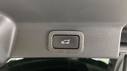 2021 (21) JAGUAR F-PACE 2.0 D200 R-Dynamic HSE 5dr Auto AWD 5082380