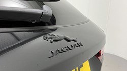 2021 (21) JAGUAR F-PACE 2.0 D200 R-Dynamic HSE 5dr Auto AWD 5082382