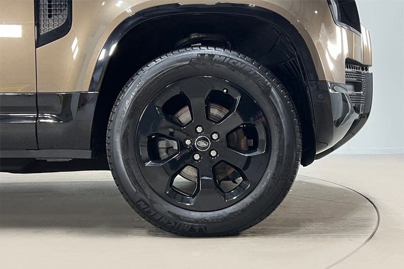 2023 (23) LAND ROVER DEFENDER 3.0 D250 X-Dynamic SE 90 3dr Auto 4994091