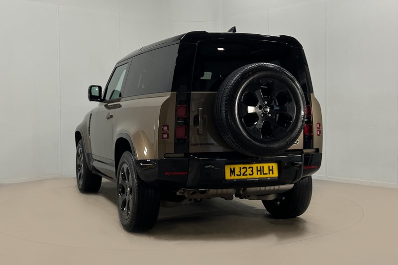 2023 (23) LAND ROVER DEFENDER 3.0 D250 X-Dynamic SE 90 3dr Auto