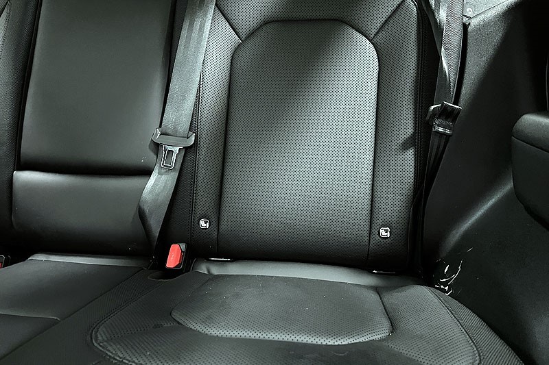 2023 (23) LAND ROVER DEFENDER 3.0 D250 X-Dynamic SE 90 3dr Auto 4994120