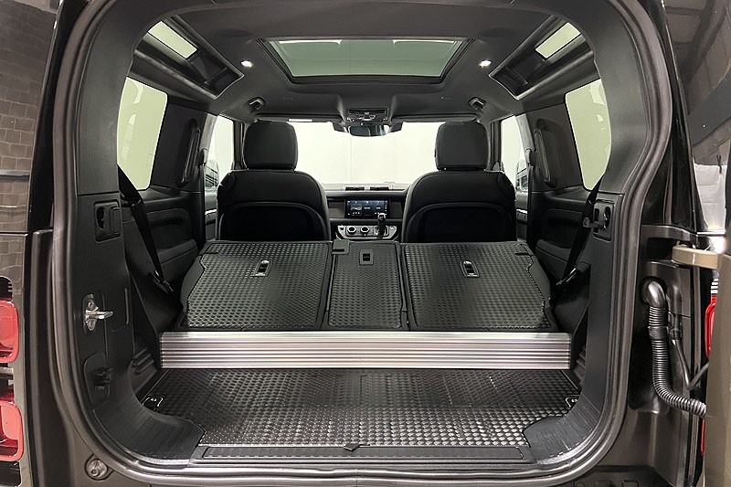 2023 (23) LAND ROVER DEFENDER 3.0 D250 X-Dynamic SE 90 3dr Auto 4994123