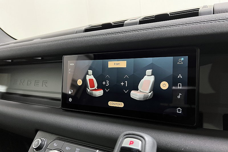 2023 (23) LAND ROVER DEFENDER 3.0 D250 X-Dynamic SE 90 3dr Auto 4994117