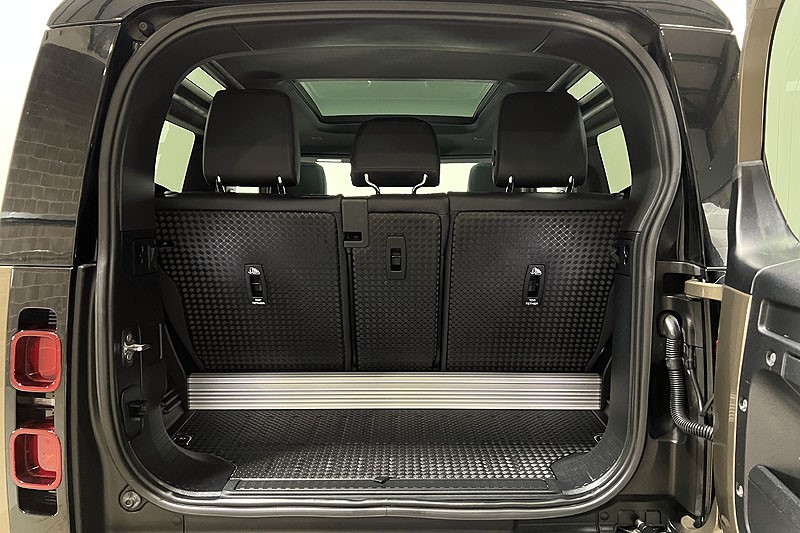 2023 (23) LAND ROVER DEFENDER 3.0 D250 X-Dynamic SE 90 3dr Auto 4994121