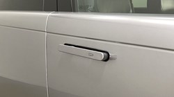 2024 (73) LAND ROVER RANGE ROVER 3.0 D300 HSE 4dr Auto 5081115