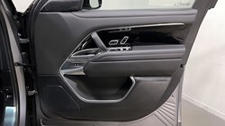 2024 (73) LAND ROVER RANGE ROVER 3.0 D300 HSE 4dr Auto 5081078