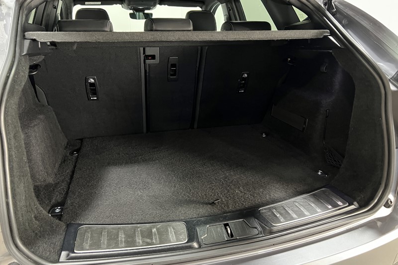 2022 (22) JAGUAR E-PACE 2.0 D200 R-Dynamic HSE 5dr Auto 5001643