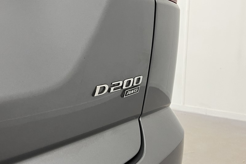 2022 (22) JAGUAR E-PACE 2.0 D200 R-Dynamic HSE 5dr Auto 5001647