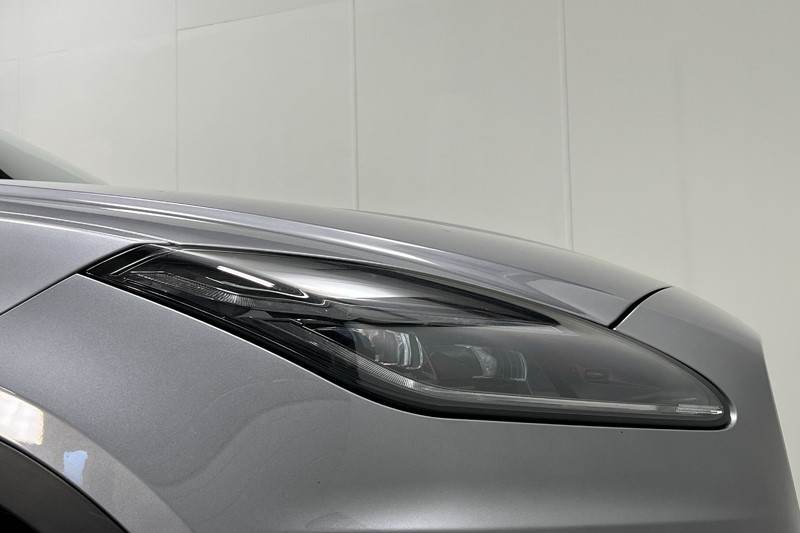 2022 (22) JAGUAR E-PACE 2.0 D200 R-Dynamic HSE 5dr Auto 5001652