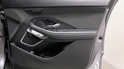 2022 (22) JAGUAR E-PACE 2.0 D200 R-Dynamic HSE 5dr Auto 5001613