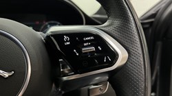 2022 (22) JAGUAR E-PACE 2.0 D200 R-Dynamic HSE 5dr Auto 5001621