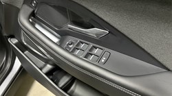 2022 (22) JAGUAR E-PACE 2.0 D200 R-Dynamic HSE 5dr Auto 5001615