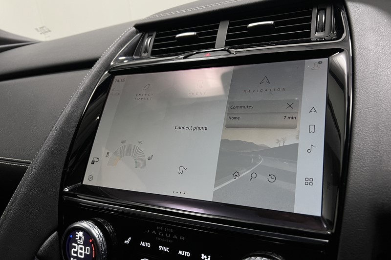 2022 (22) JAGUAR E-PACE 2.0 D200 R-Dynamic HSE 5dr Auto 5001629