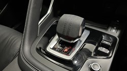 2022 (22) JAGUAR E-PACE 2.0 D200 R-Dynamic HSE 5dr Auto 5001624