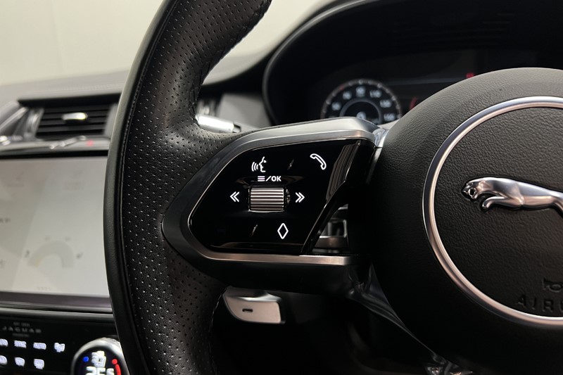 2022 (22) JAGUAR E-PACE 2.0 D200 R-Dynamic HSE 5dr Auto 5001622