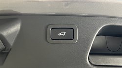 2022 (22) JAGUAR E-PACE 2.0 D200 R-Dynamic HSE 5dr Auto 5001644