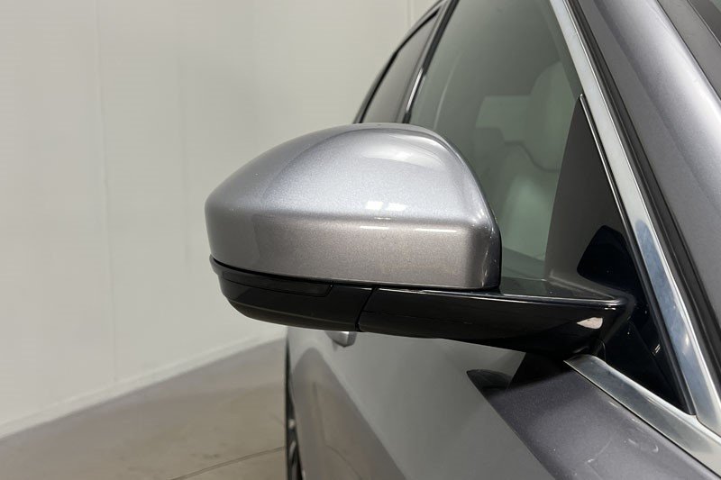 2021 (21) JAGUAR F-PACE 2.0 D200 R-Dynamic SE 5dr Auto AWD 5061854