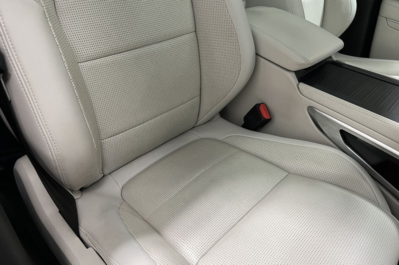 2021 (21) JAGUAR F-PACE 2.0 D200 R-Dynamic SE 5dr Auto AWD 5061829