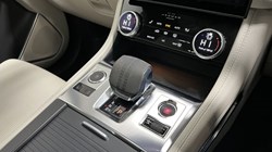 2021 (21) JAGUAR F-PACE 2.0 D200 R-Dynamic SE 5dr Auto AWD 5061835