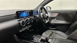 2022 (22) MERCEDES-BENZ CLA 220d AMG Line 5dr Tip Auto 5005742