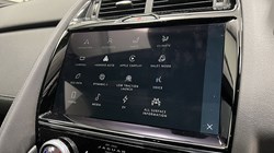 2024 (24) JAGUAR E-PACE 1.5 P300e R-Dynamic SE Black 5dr Auto 5016066