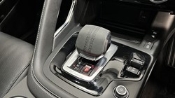 2024 (24) JAGUAR E-PACE 1.5 P300e R-Dynamic SE Black 5dr Auto 5016058