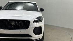 2024 (24) JAGUAR E-PACE 1.5 P300e R-Dynamic SE Black 5dr Auto 5016085
