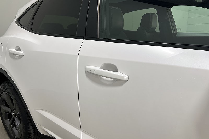 2024 (24) JAGUAR E-PACE 1.5 P300e R-Dynamic SE Black 5dr Auto 5016081