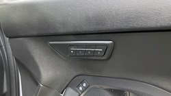 2024 (24) JAGUAR E-PACE 1.5 P300e R-Dynamic SE Black 5dr Auto 5016049