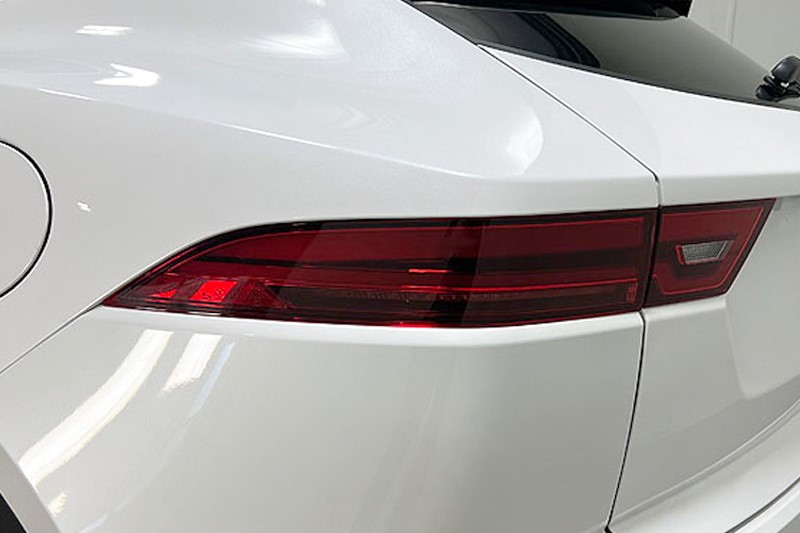 2024 (24) JAGUAR E-PACE 1.5 P300e R-Dynamic SE Black 5dr Auto 5016078