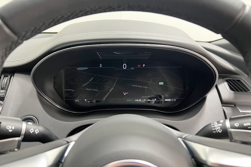 2024 (24) JAGUAR E-PACE 1.5 P300e R-Dynamic SE Black 5dr Auto 5016057