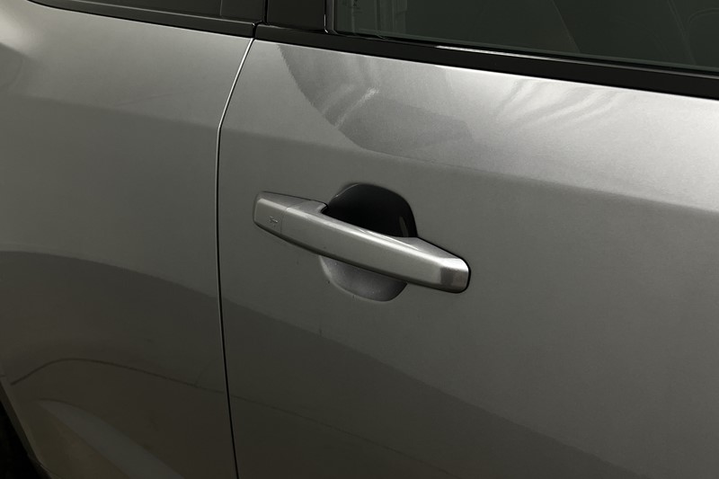 2021 (71) JAGUAR E-PACE 2.0 P200 R-Dynamic Black 5dr Auto 5001591