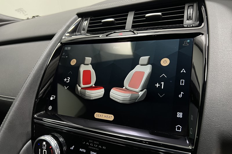 2021 (71) JAGUAR E-PACE 2.0 P200 R-Dynamic Black 5dr Auto 5001578