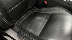 2021 (71) JAGUAR E-PACE 2.0 P200 R-Dynamic Black 5dr Auto 5001562