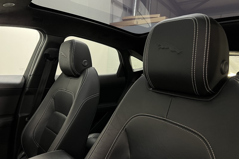 2021 (71) JAGUAR E-PACE 2.0 P200 R-Dynamic Black 5dr Auto 5001581