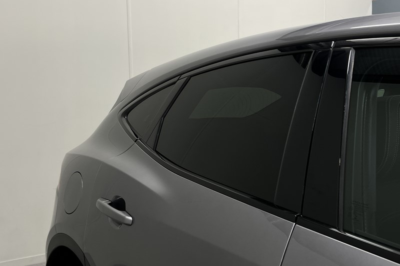 2021 (71) JAGUAR E-PACE 2.0 P200 R-Dynamic Black 5dr Auto 5001590