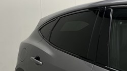 2021 (71) JAGUAR E-PACE 2.0 P200 R-Dynamic Black 5dr Auto 5001590