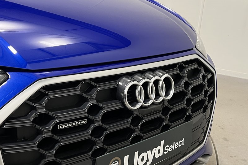 2023 (23) AUDI Q5 40 TDI Quattro S Line 5dr S Tronic 5013358
