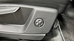 2023 (23) AUDI Q5 40 TDI Quattro S Line 5dr S Tronic 5013322