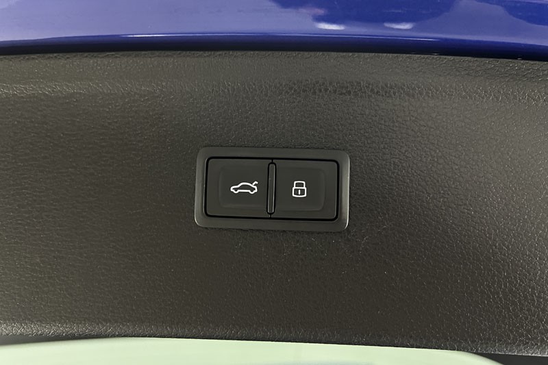 2023 (23) AUDI Q5 40 TDI Quattro S Line 5dr S Tronic 5013350