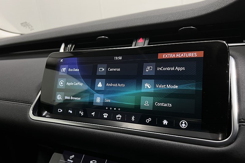 2020 (20) LAND ROVER RANGE ROVER EVOQUE 2.0 P200 SE 5dr Auto 5036560