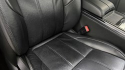 2020 (20) LAND ROVER RANGE ROVER EVOQUE 2.0 P200 SE 5dr Auto 5036546