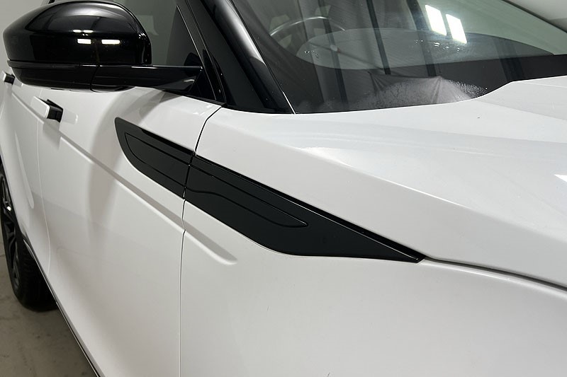 2020 (20) LAND ROVER RANGE ROVER EVOQUE 2.0 P200 SE 5dr Auto 5036574