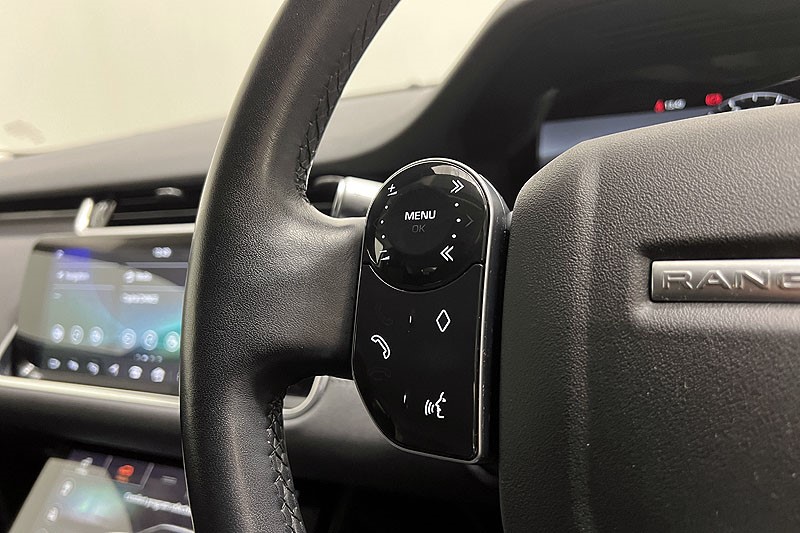 2020 (20) LAND ROVER RANGE ROVER EVOQUE 2.0 P200 SE 5dr Auto 5036549