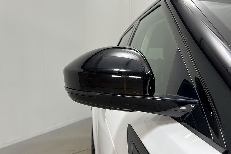 2020 (20) LAND ROVER RANGE ROVER EVOQUE 2.0 P200 SE 5dr Auto 5036573