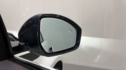 2020 (20) LAND ROVER RANGE ROVER EVOQUE 2.0 P200 SE 5dr Auto 5036545