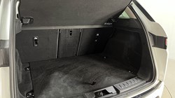 2020 (20) LAND ROVER RANGE ROVER EVOQUE 2.0 P200 SE 5dr Auto 5036567