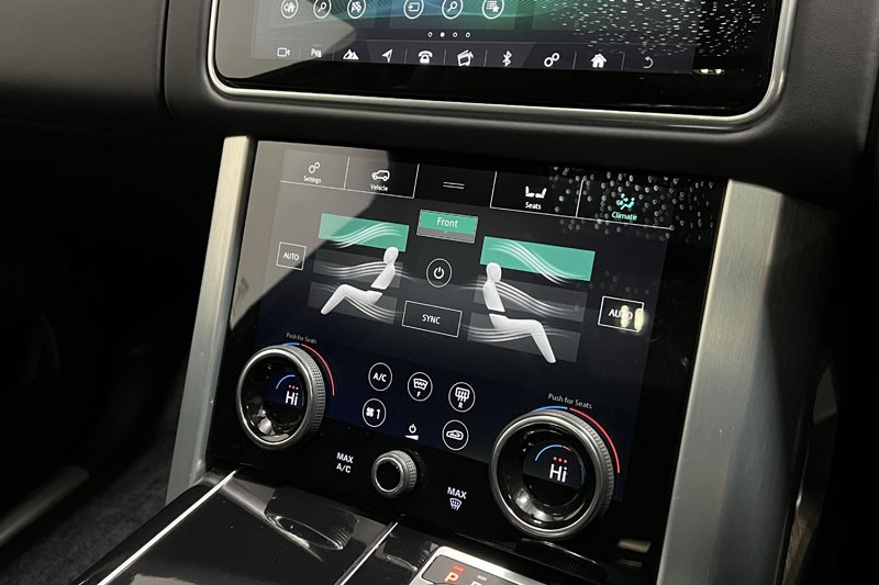 2021 (71) LAND ROVER RANGE ROVER 3.0 D300 Westminster Black 4dr Auto 5050726