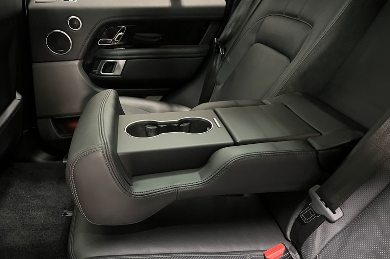 2021 (71) LAND ROVER RANGE ROVER 3.0 D300 Westminster Black 4dr Auto 5050741